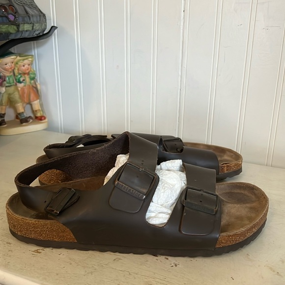 Birkenstock sandals size 42/10 big buckle - Picture 1 of 9